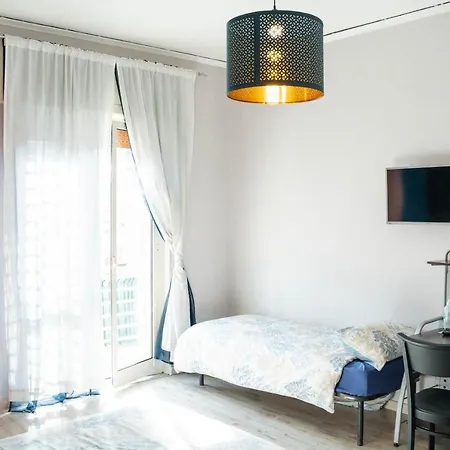 Casa Di Mirko Konukevi Napoli