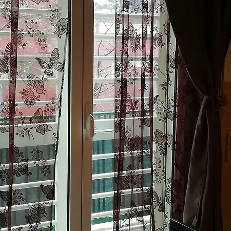 Casa Di Mirko 게스트하우스 나폴리